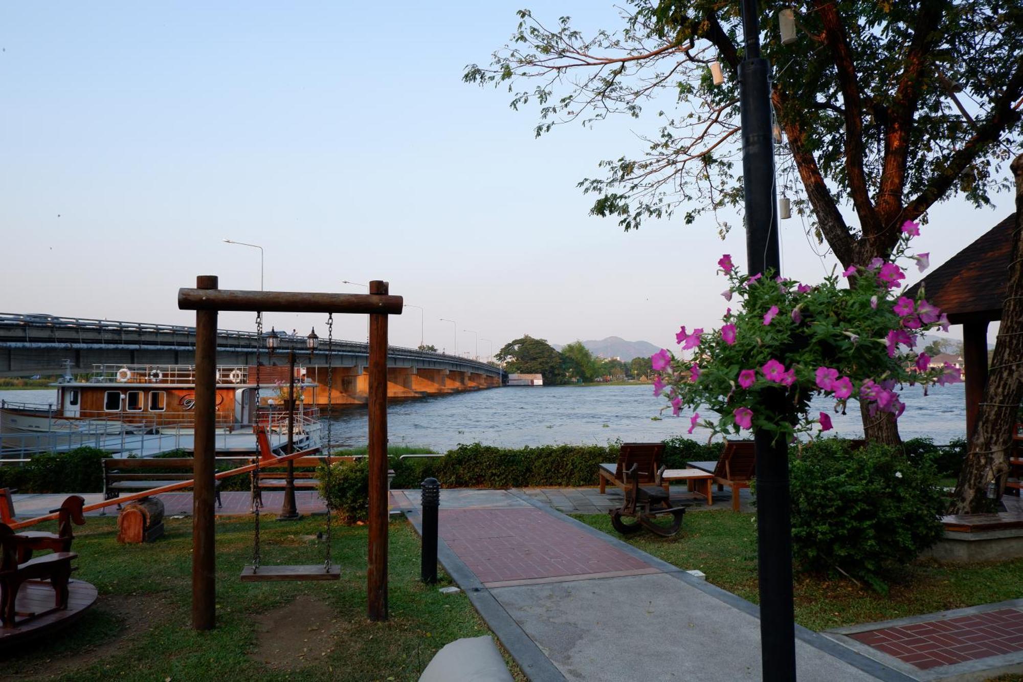 Plakan Resort Kanchanaburi Extérieur photo